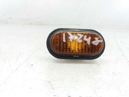 7700847333 Luce Laterale Sinitra per RENAULT KANGOO I (F/KC0) 2005 4652654 - Foto 1 di 4