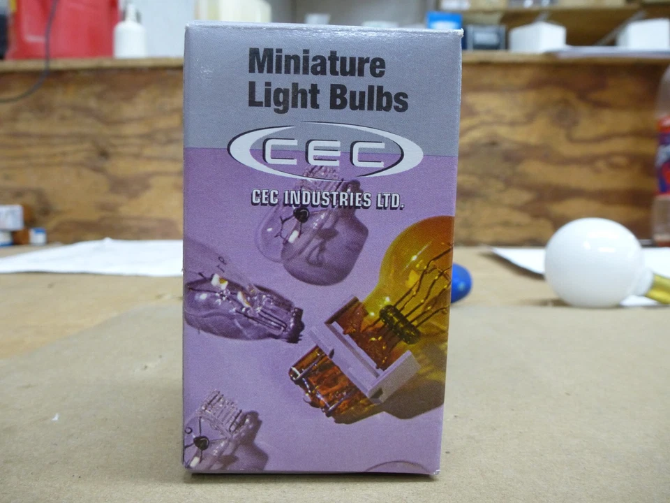 6 Pack CEC 13 Watt 12 Volt White G16.5 Single Cont Bayonet Base Light Bulb 20-99 - Image 2 of 4