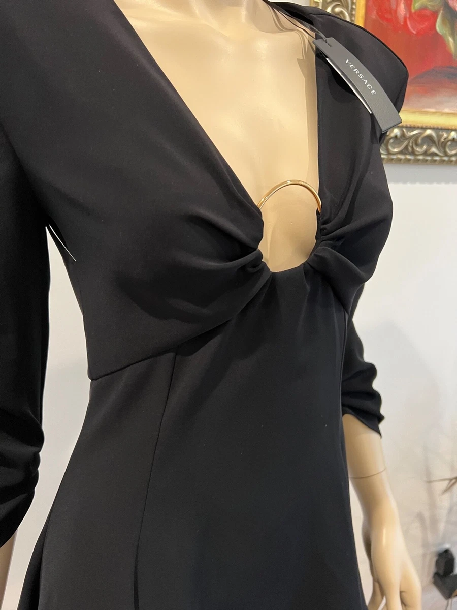 Decollete on deals line