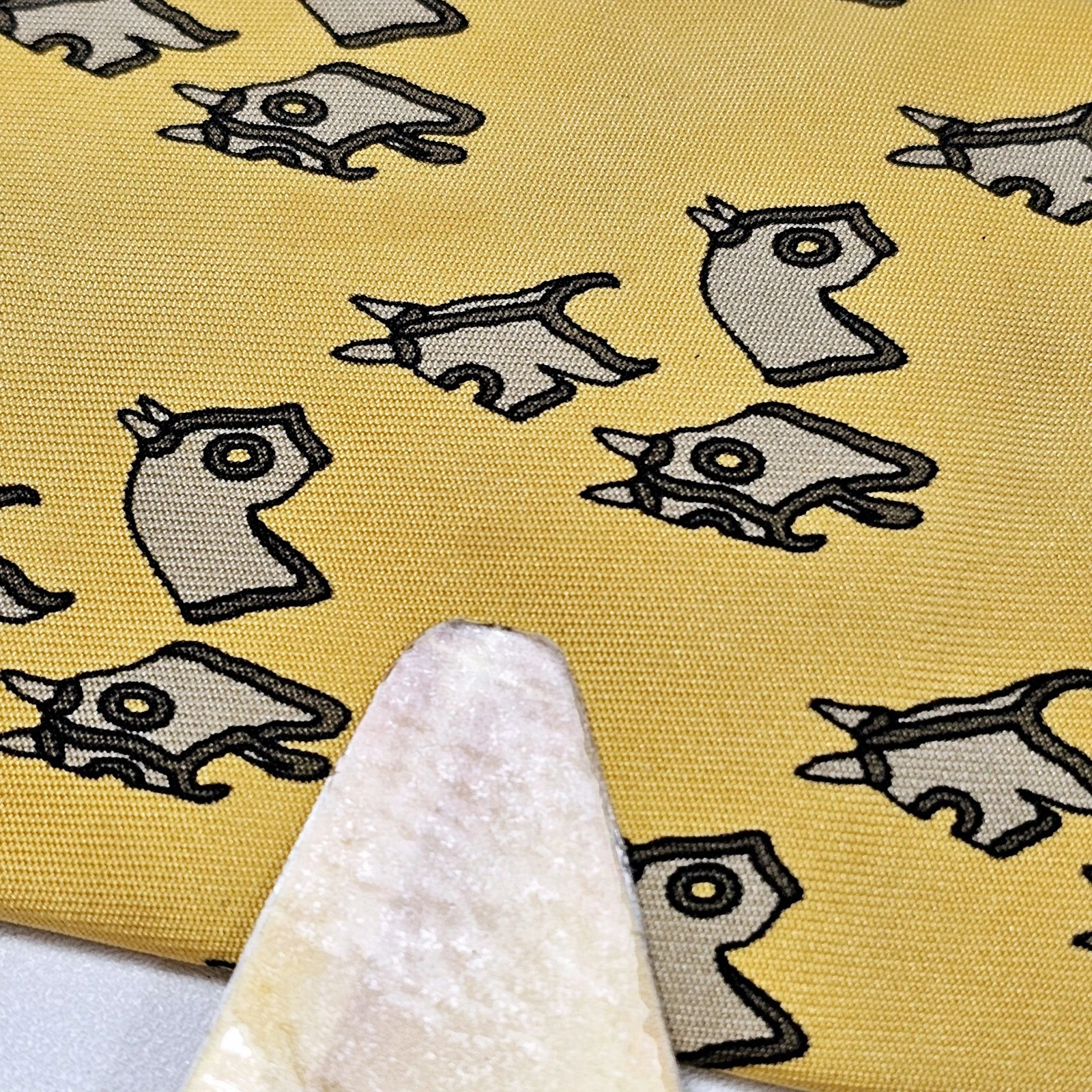 HERMÈS CRAVATTA HERMES 100% SETA GIALLA CON CAPPUCCIO VISO CAVALLO MODELLO 7444 HA Autentica