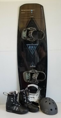 Ronix 138 Kinetik Project Flexbox 2 Wakeboard HyperLite 10 Boots