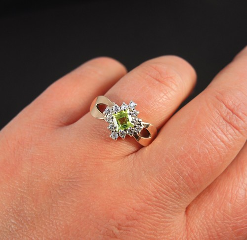 Anillo dorado de piedras de plata esterlina - anillo de flores de rombo con pétalos de oro - Imagen 7 de 7