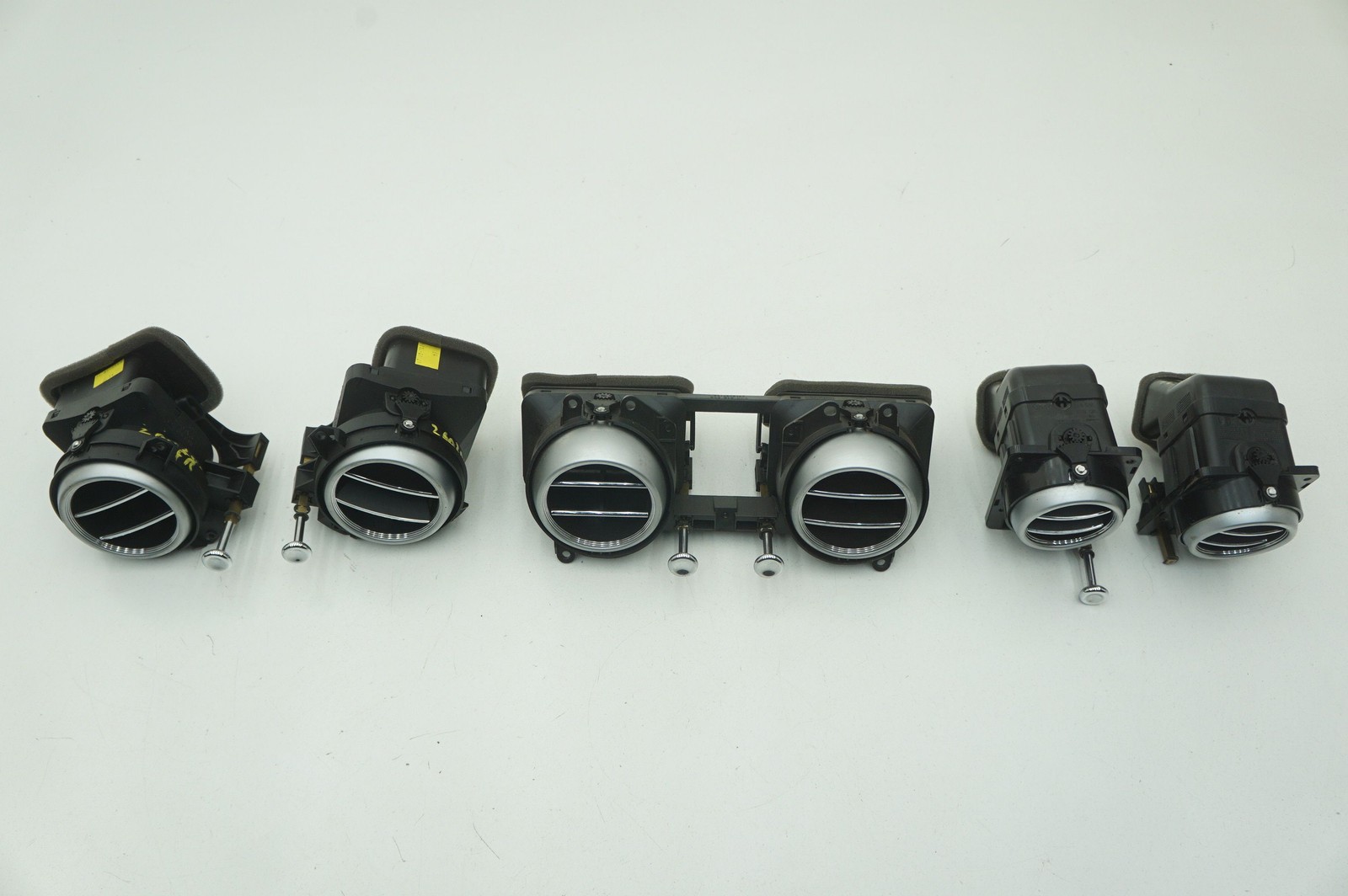 Set Left Right Center Dash Air Vent 3W0819709 Bentley Continental Flying Spur 15