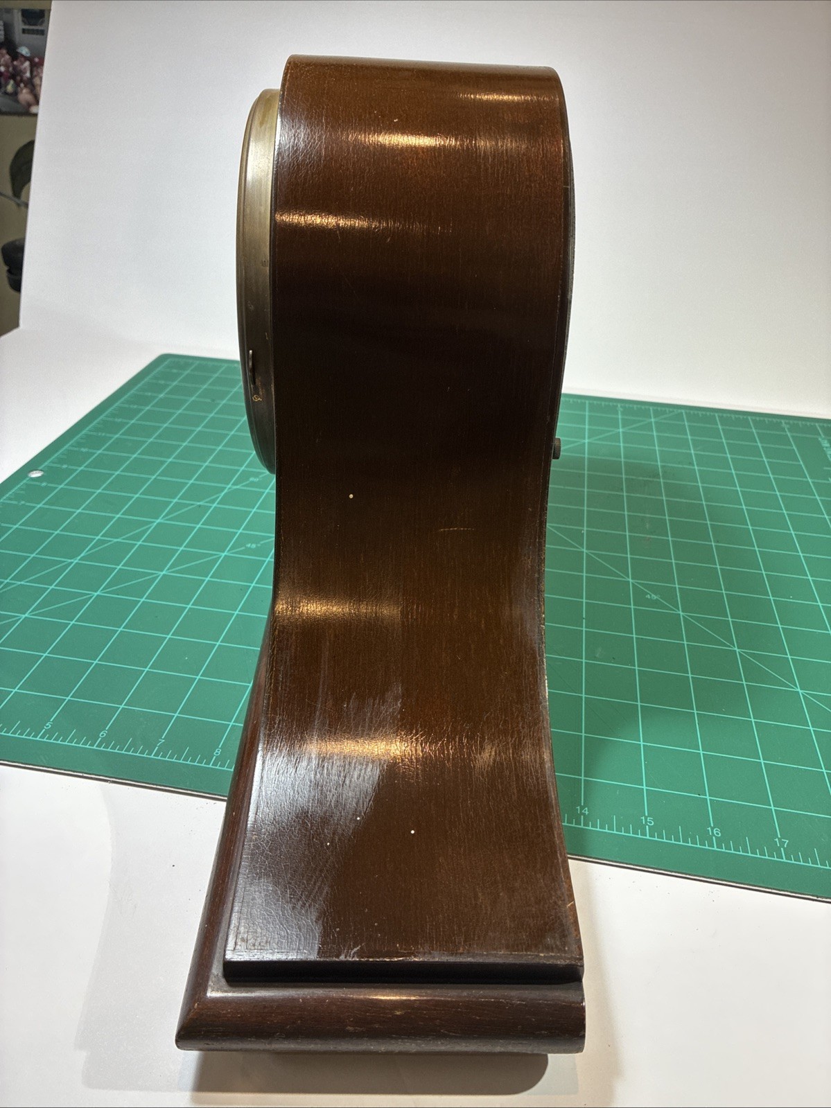 Sessions 1934 Mantel Clock USA  With chime, Windup, Appears to we wound to tight