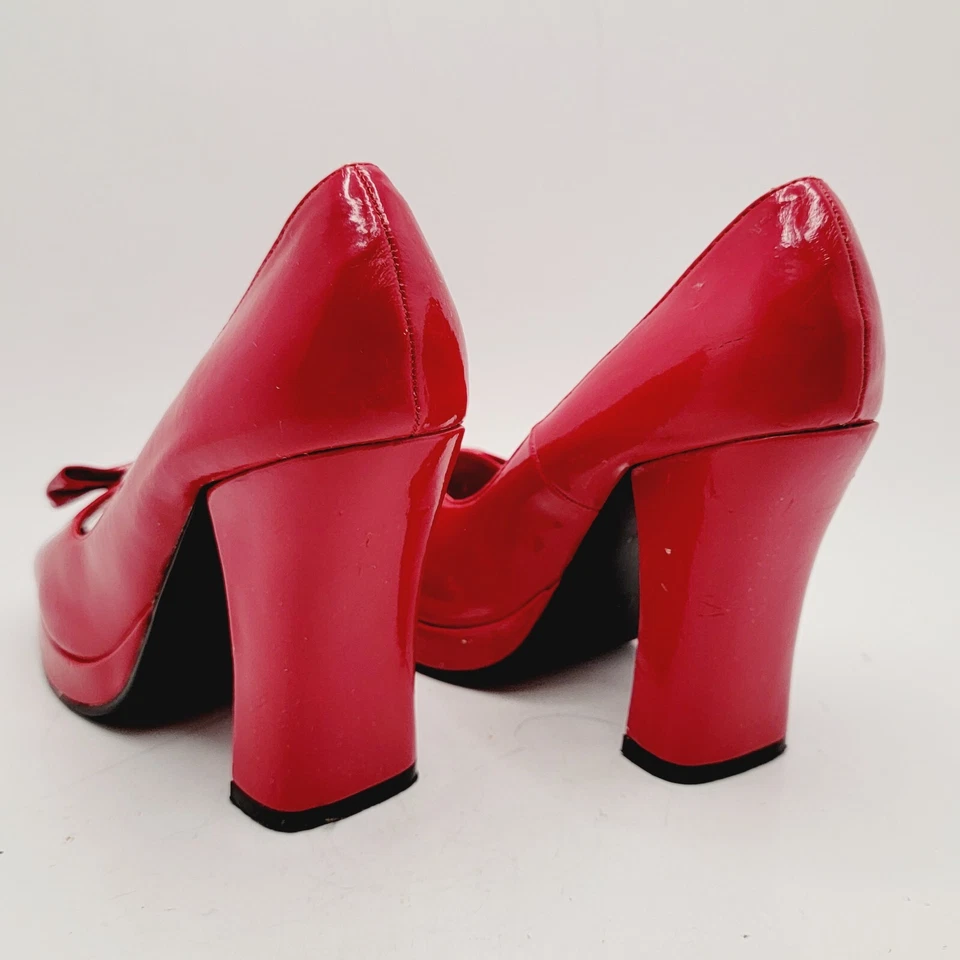 Zapatos de imitación de cuero rojo Tuk punta abierta tacón grueso talla 6 Foto 4 de 4