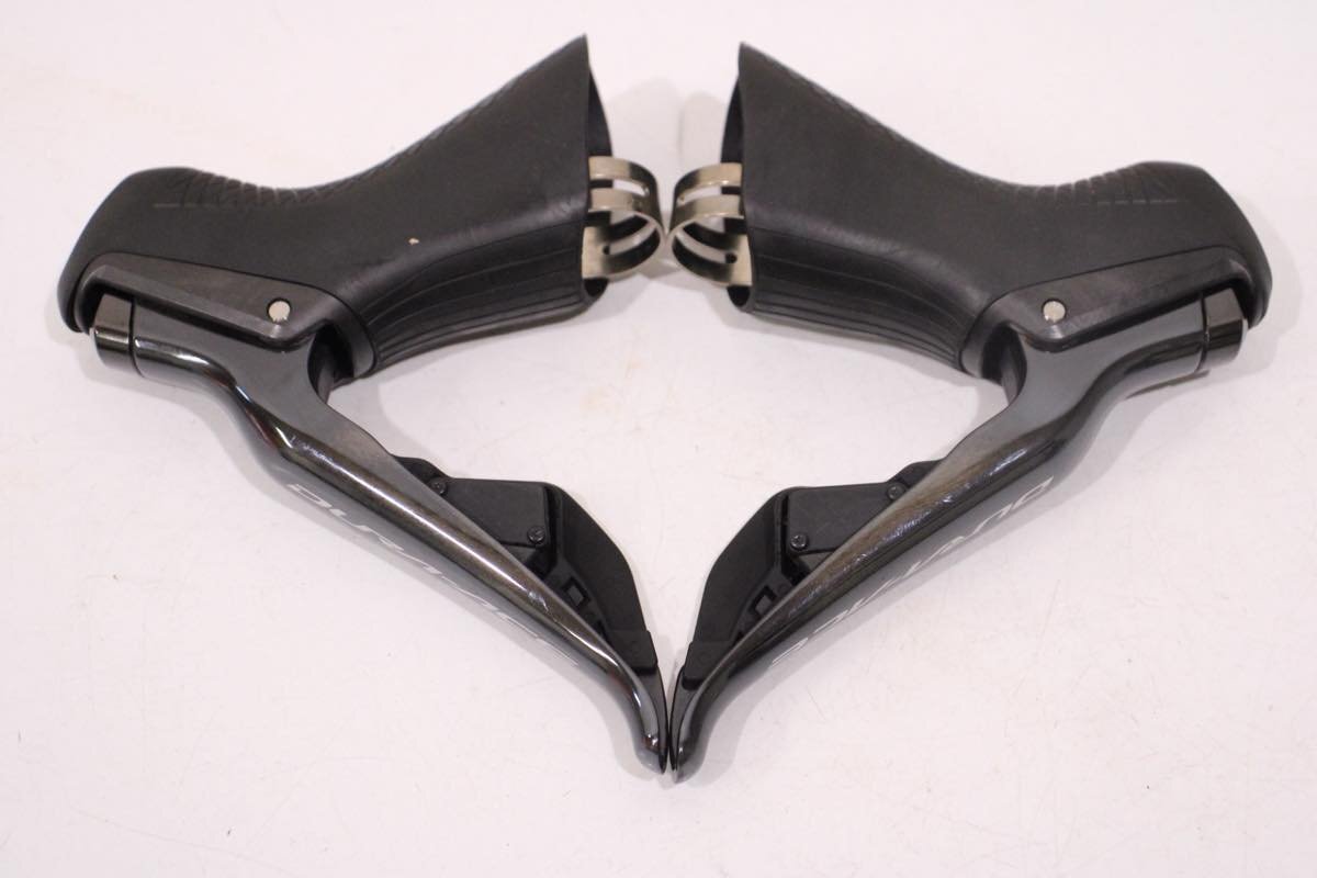 パーツ Shimano Dura-ace Di2 ST-R9150 sti set Amazon.com : Shimano ST-R9150 Left and Right Lever Set (Di2