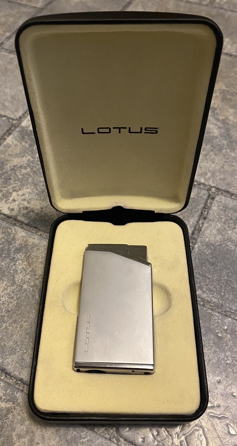 Lotus 30 Torch Lighter 