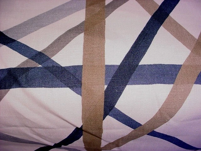 1-3/4Y Groundworks GWF-3771 Simpatico Print Abstract Drapery Upholstery Fabric - Image 3 of 4