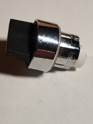 8LM2TS120 Lovato Selector Switch Operator for plastic enclosure on/off