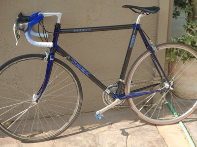Bicycles - Trek 2200 - Nelo's Cycles