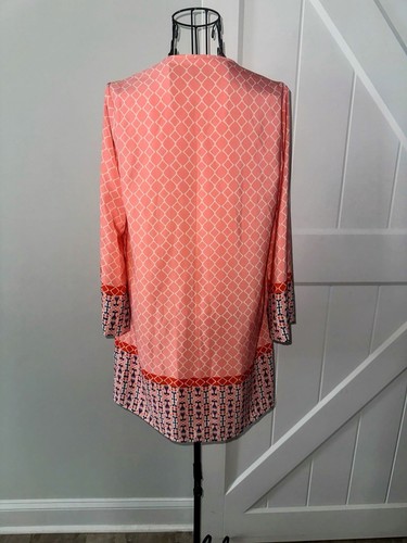 Blusa Top Camisa Peach Love Para Mujer Túnica Grande Cuello en V Fluido Suelta Informal Usada en Excelente Condición - Imagen 4 de 5
