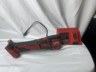 Milwaukee 2626-20 M18 Cordless Li-Ion Oscillating Multi-Tool Bare Tool w/Charger