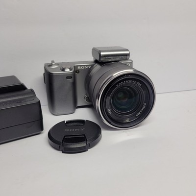 Sony Alpha NEX-5N 16.1MP Digital Camera - Silver (Kit w/ E OSS 18-55mm Lens)