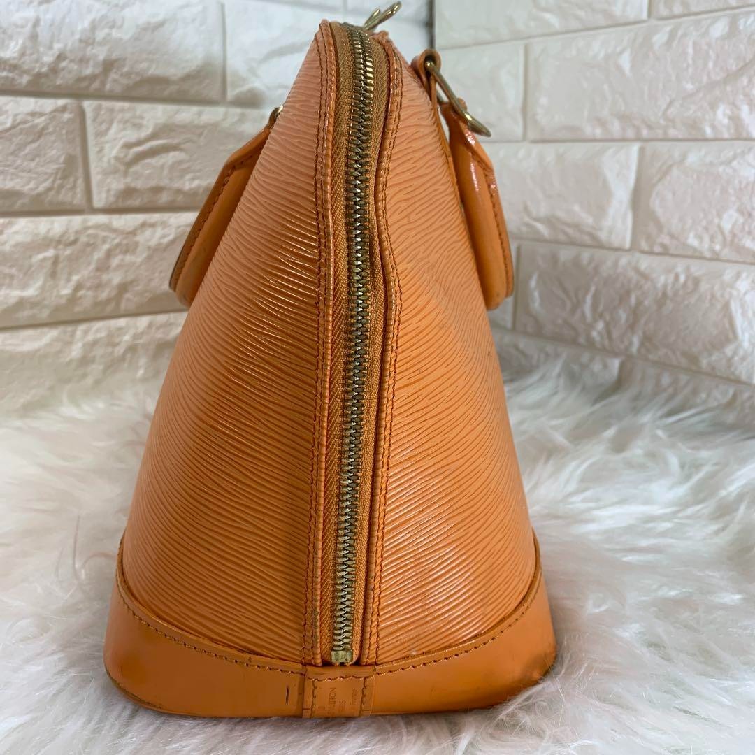 Louis Vuitton Alma Epi Handbag Light Brown Orange M52148 France