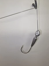 Lot Of 10 Hidden Weight spinnerbait heads Mustad Hooks R Bend Wire