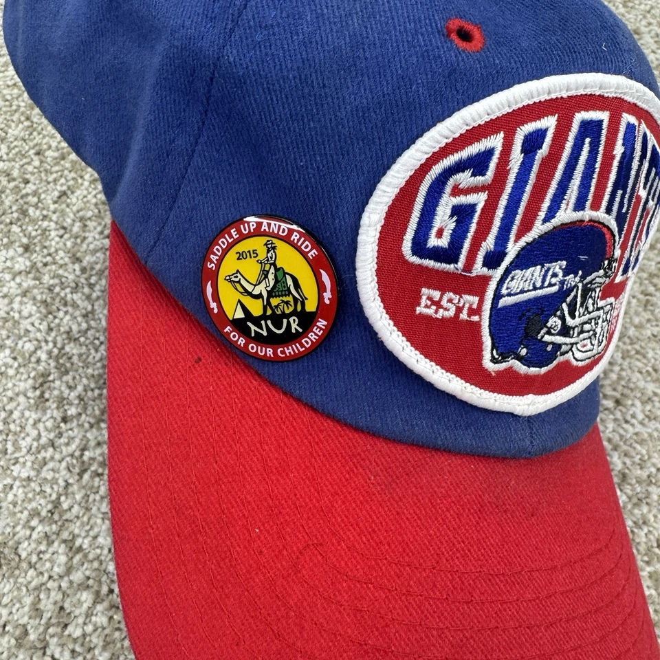 VINTAGE New York Giants NFL Hat Cap Mens Snapback Blue Red Nutmes American - Image 3 of 4