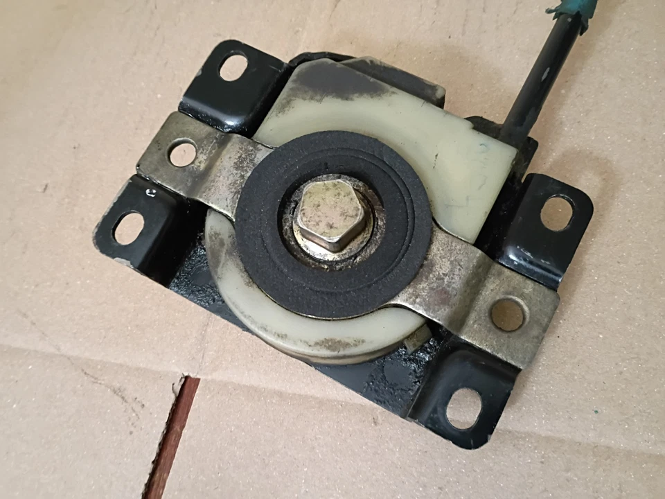 Toyota Highlander 2005 porta neumáticos de repuesto Foto 2 de 4