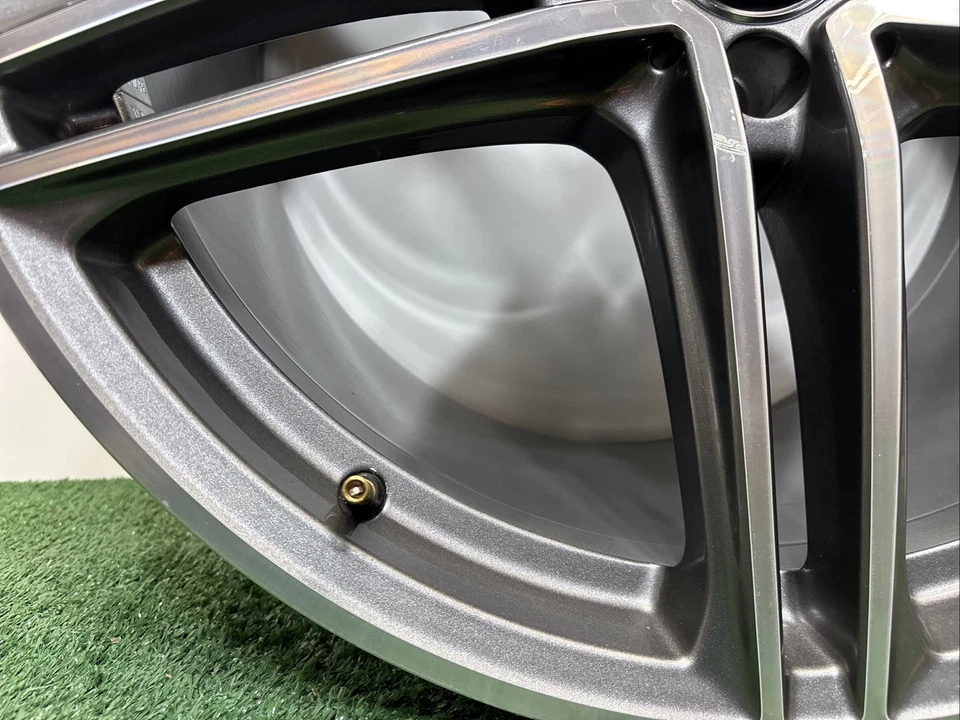 ✅ 2018 2019 2020 2021 Mercedes GT GT-C Wheel Rim Rear 20" Grey AMG OEM - Image 3 of 4