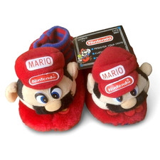 ¡NUEVO CON ETIQUETAS! Nintendo Super Mario Bros. 1989 de colección Zapatillas difusas de felpa ¡RARAS!