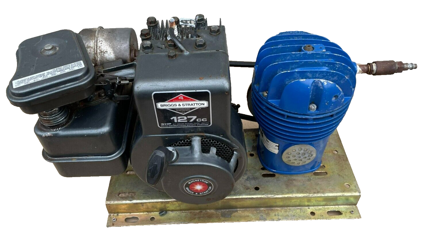 Briggs and Stratton 3HP Horizintal Shaft Engine w/ Thomas Air Pump