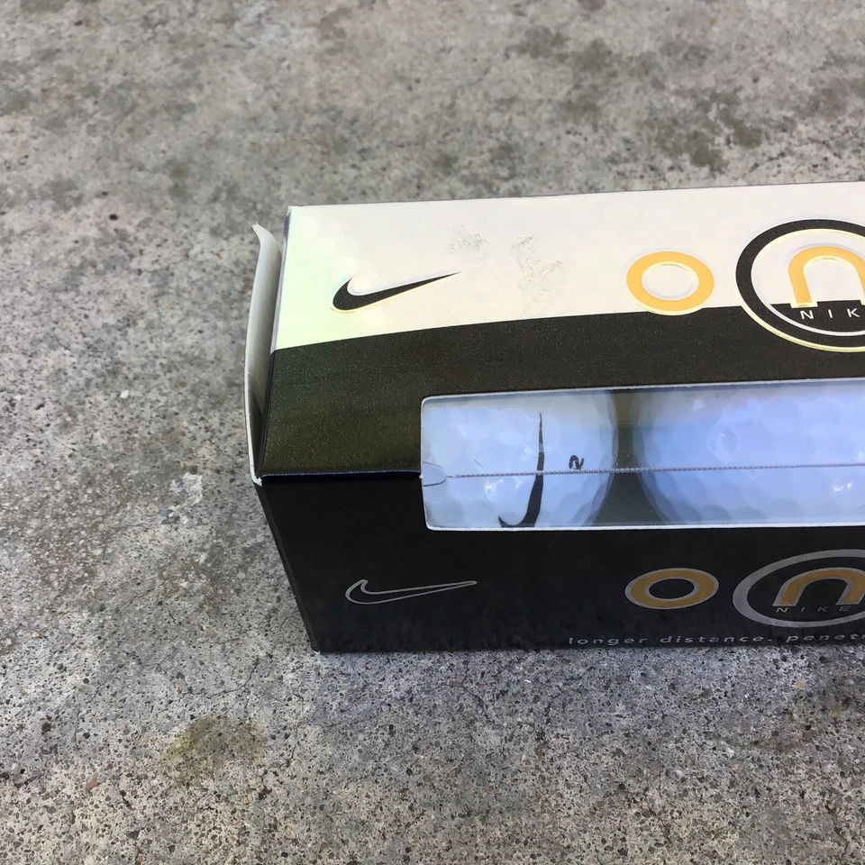 Pelotas de golf Nike ONE negras TW Tiger Woods - 1 caja (3) - caja plateada - #2 Foto 2 de 4