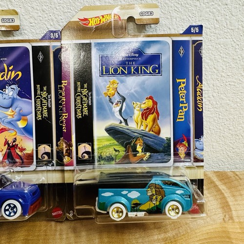 2021 HOT WHEELS WALT DISNEY CLASSICS WALMART 4 Out 5 Aladdin Peter Pan Lion King - Picture 9 of 14