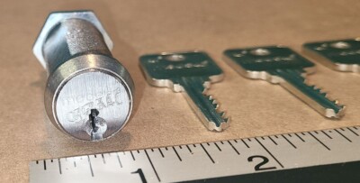Medeco 72S 2'' long cam lock with 3 identical working keys - high security
