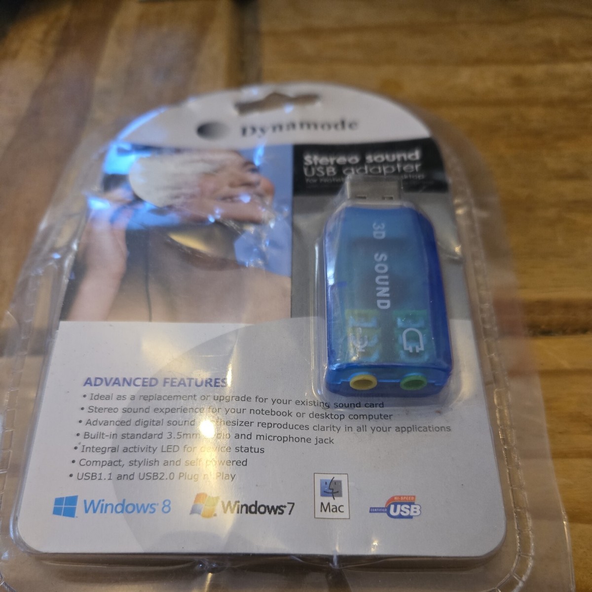 Jual UGREEN USB 2.0 Sound Card Audio External 3.5mm 30724