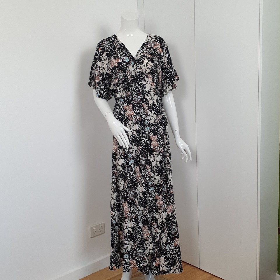 JOJO Noosa Dress Size M L 12 14 Boho Wrap Maxi S/Sleeve Handblock Floral Print 