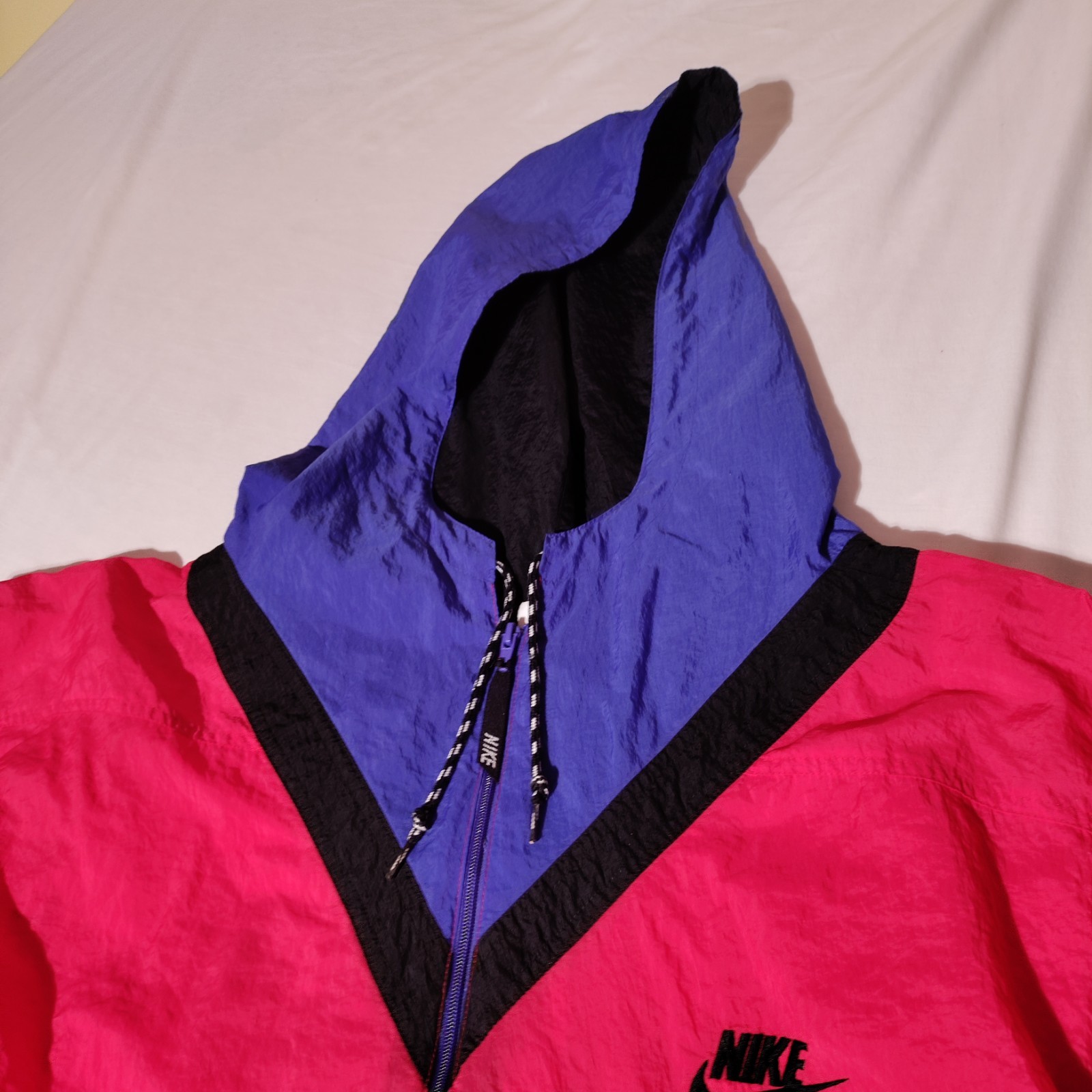 SACAI X NIKE Giacca a vento Nike rossa viola nera ricamata swoosh manica lunga taglia large vintage