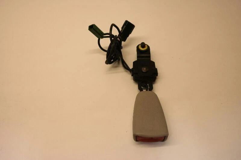 06-13 VOLVO 70 SERIES FRONT PASSENGER RIGHT SEAT BELT BUCKLE OEM TAN Foto 4 de 4