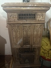 stufa a legna del 1900 in Ceramica.