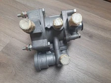 Knorr / Bendix TRAILER CONTROL VALVE KY2106/6 KY2106/5 VALVE RELAY VALVE
