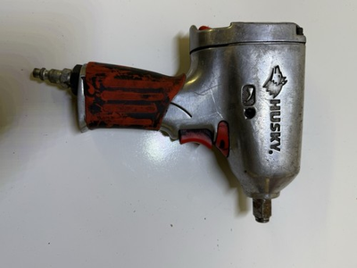 #ad Husky 1 2quot; Pneumatic Impact Wrench Model HDT202 red $25.00