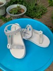 Olivia Miller NWOB Sahara White w/Clear Rhinestone's Sandal  Women's Sz 7 — photo 5