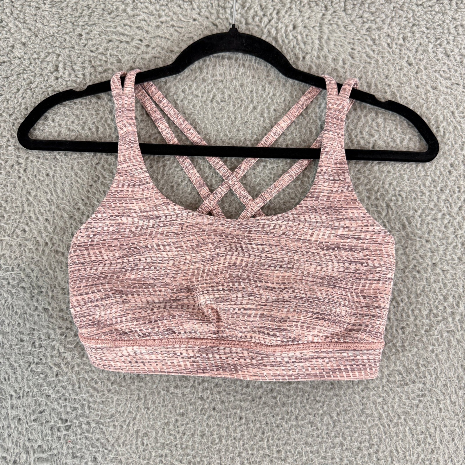 Lululemon Free To Be Wild Sports Bra Womens 6 Pink Strappy Back Yoga Light Cup