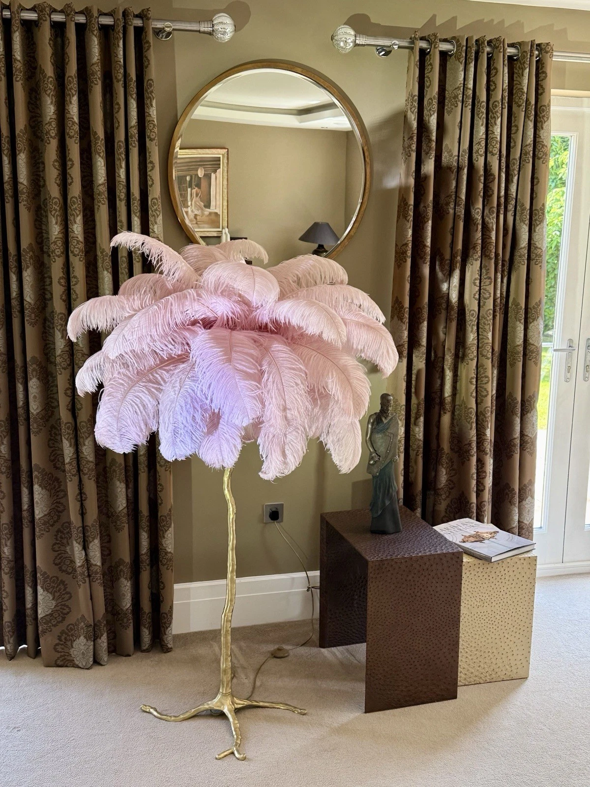 Gallery image 19 for Ostrich Feather Burlesque Floor Lamp With Brass Stand RRP £1,276
