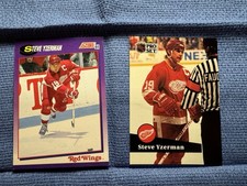 Steve Yzerman Detroit Red Wings Score Pro Set 1990-91 NHL Trading Cards (2)