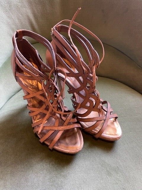 Купить BCBG MAXAZRIA Leather Sandals/ heels, gladiator style Size на  Аукцион из Америки с доставкой в Россию, Украину, Казахстан