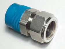 1 - Swagelok Stainless Steel Connector, 3/4" OD Tube x 3/4" MNPT, SS-1210-1-12