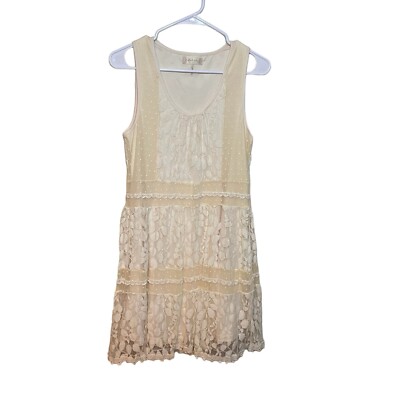 green emerald velvet dress Denali Floral Embroidered Sleeveless Midi Dress Cream / Xs main image 0
