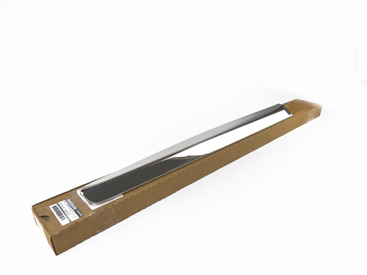 ヒントニー 828709NF0A OEM Genuine Moulding Rear RH Door for Nissan Infiniti