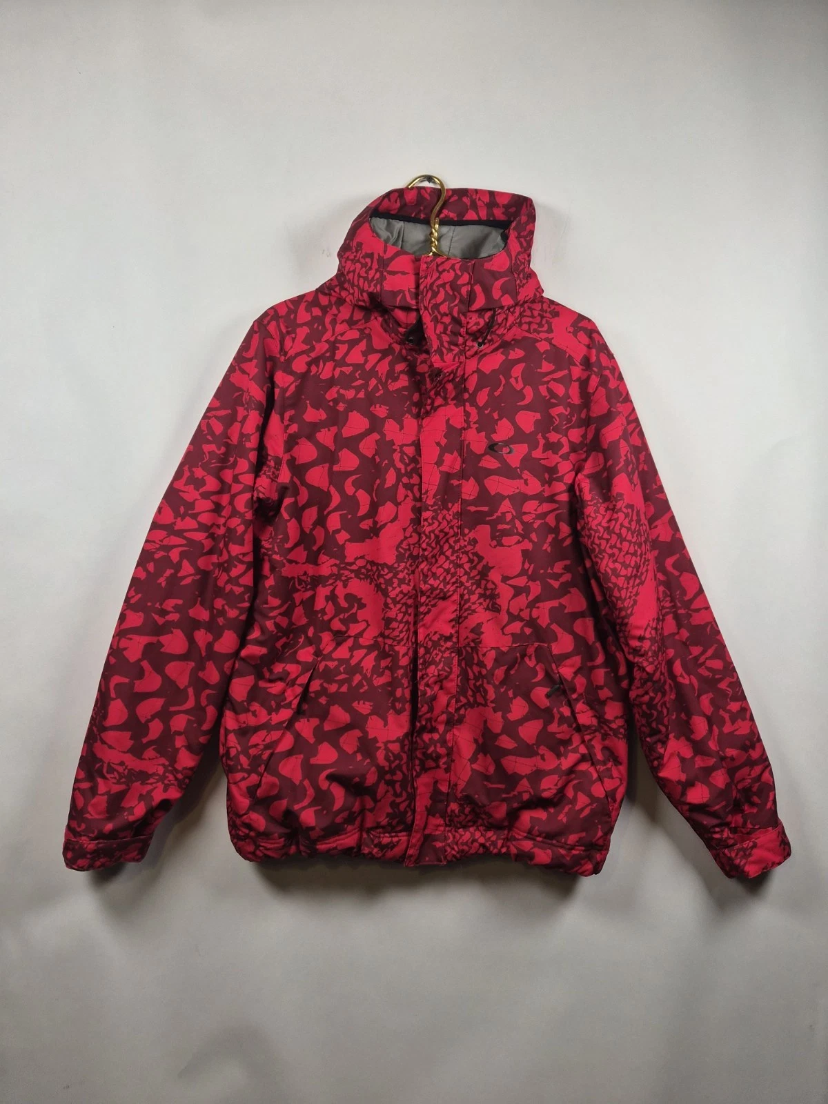 Oakley Ski Jacket Mens Medium Red Camo Snowboard Hooded Puffer Powder Skirt M