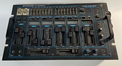 VTG PYRAMID PR-8200ECHO AUDIO MIXER ANALOG  BUILT-IN ECHO EFFECTS *(READ DESC)*