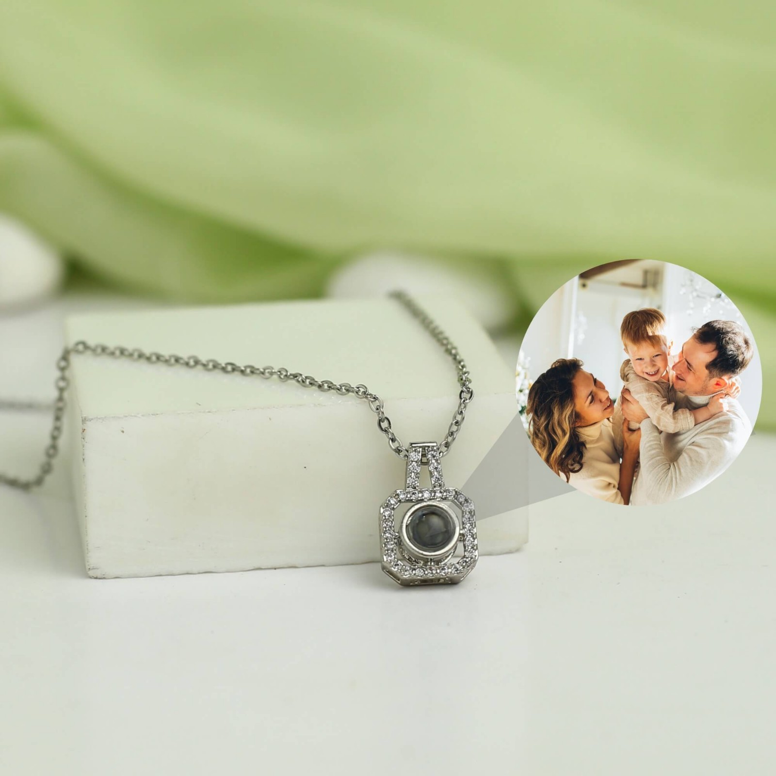 Personalized Sparkling Padlock Photo Projection Necklace Jewelry Gift for Friend
