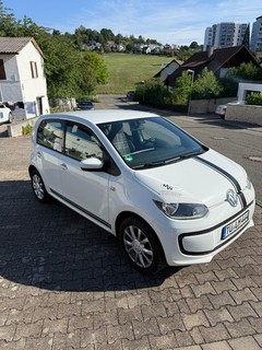 VW Up 5 Türen 1l 94400km EZ 2016 Garagenfahrzeug