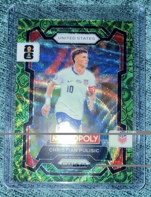  26 PANINI PRIZM MONOPOLY FIFA W. CUP CHRISTIAN PULISIC 4 CORNERS GREEN #47 USA