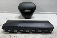 2016 -2019 Chevy Cruze Steering Wheel Airbag OEM Black 1 Pin & LEFT DRIVER KNEE