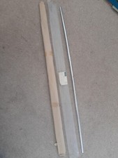 NEW GENUINE JAGUAR DAIMLER LIMO DS420 RIGHT REAR DOOR CHROME BD45722