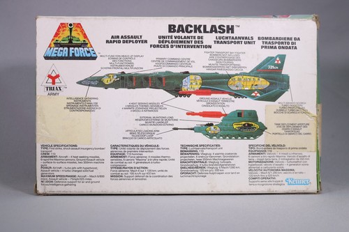 LP264 KENNER Mega Force Backlash Luftkampfeinheit mit Triax Panzer - Bild 8 von 8